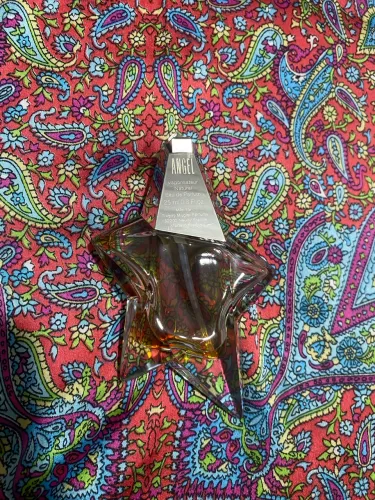 Perfume importado ANGEL francêmugler 280 reai pra vender rápido