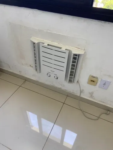 Ar condicionado novo - Na garantia!!