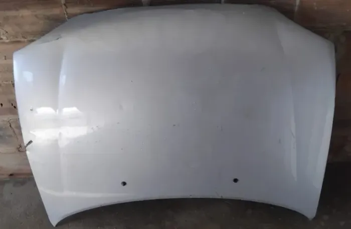 Capô do Corsa 94 prata