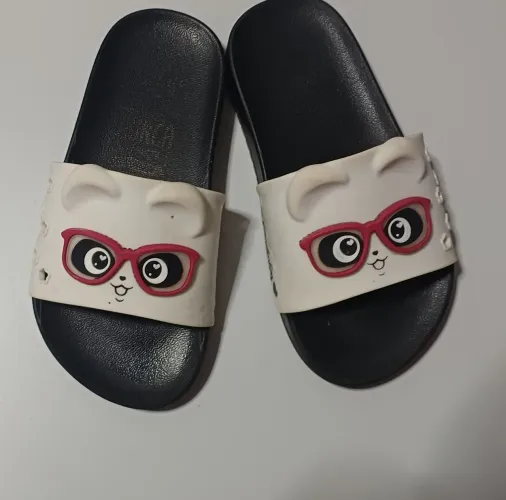 Chinelo infantil grendene menina tamanho 25 , usado