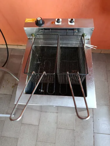 Fritadeira elétrica industrial