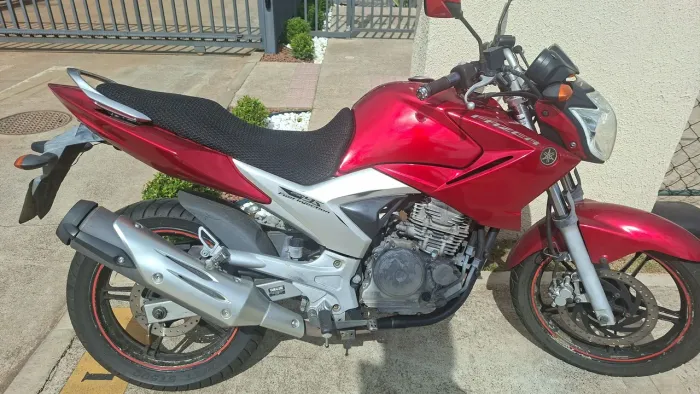 Fazer 250