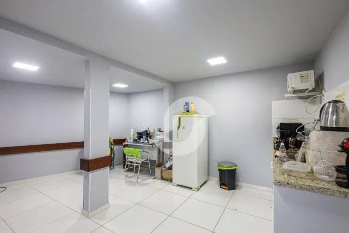 Sala à venda, 49 m² por R$ 150.000,00 - Piratininga - Niterói/RJ