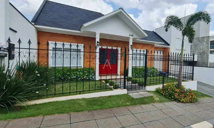 Casa Residencial 3 quartos à venda no Bairro JARDIM PANCERA em TOLEDO por R$ 1.300.000,00