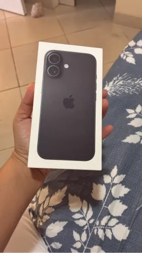 iPhone 16