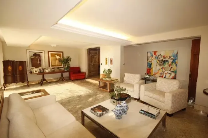Casa à Venda - São Bento, 4 Quartos, 900 m2