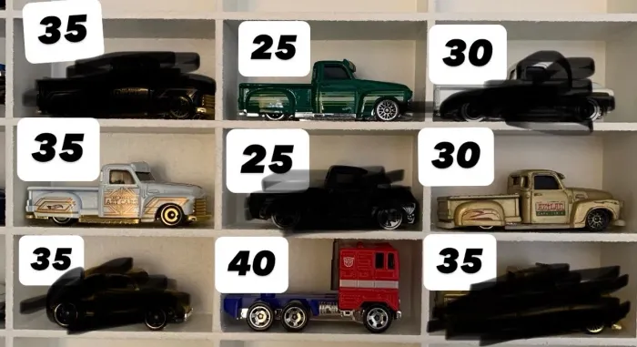 Loose hotwheels lá troca e temáticos