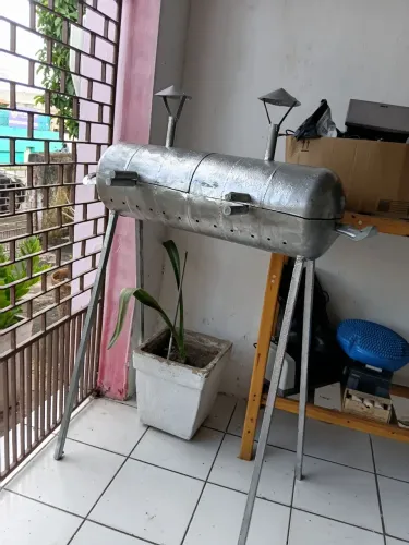 Vende-se um surasgueira de cavao