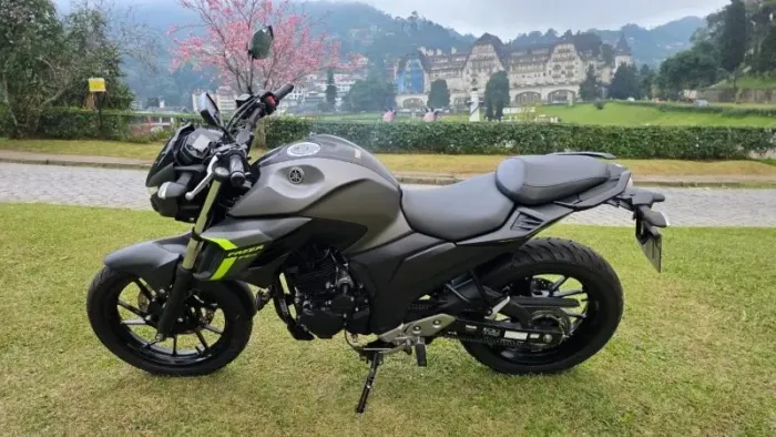 FZ25 ABS 24/24 - EXCEPCIONAL ESTADO