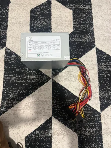 FINTE DE 200w