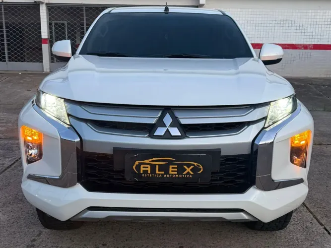 Mitsubishi L200 Triton Sport GLS 2.4 CD Diesel Aut. 2022