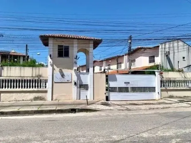 Ótima casa duplex em condomínio no mondubim, 3 quartos
