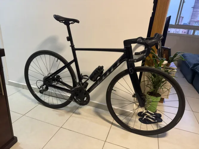 Bicicleta Scott Speedster + rolo interativo elite novo smart