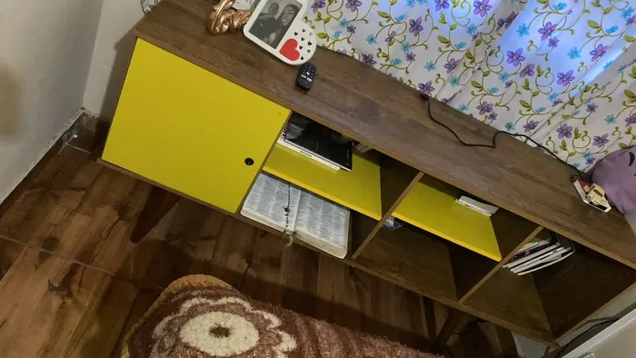 Rack TV