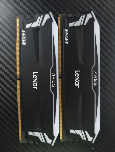 Kit RAM DDR5 Lexar ARES 32GB (2x16GB) 6400MHz
