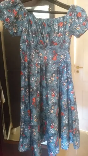 Vendo vestido florido
