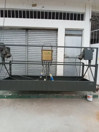 Plataforma suspensa elétrica