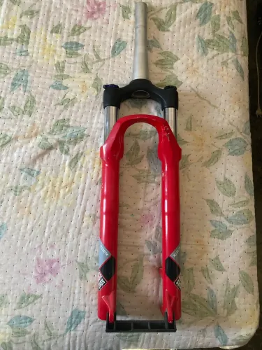Suspensão rockshox xc 32 TK 