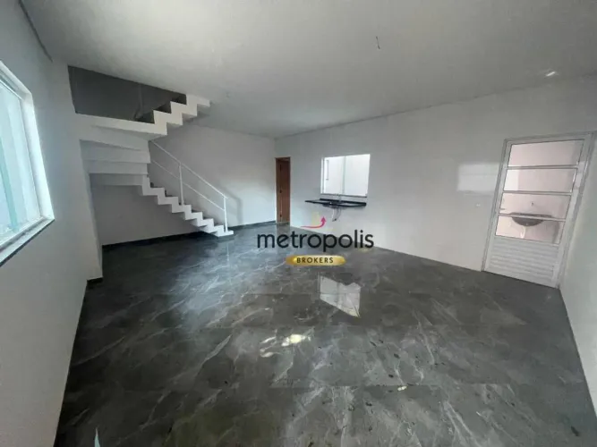 Sobrado à venda, 110 m² por R$ 660.000,01 - Vila Eldízia - Santo André/SP