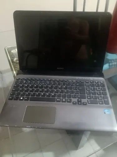 Notebook i3,tela 15"led,hd500gb