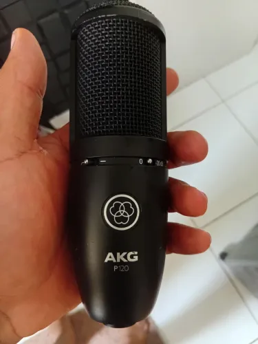 Microfone condensador akg p120