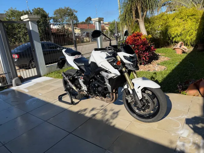 Suzuki GSR 750 ABS 2016