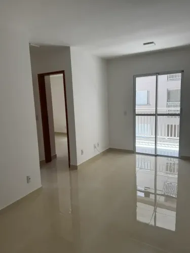 Imóvel para aluguel com 60 metros quadrados com 2 quartos em Vila Nova Bonsucesso - Guarul