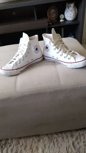 All Star Chuck Taylor Couro Branco Cano Alto - Pouquíssimo Uso Tam 35