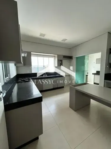 Casa em Condomínio para Aluguel em Nova Uberlândia (Uberlândia/MG) | 281m² | 4 vagas