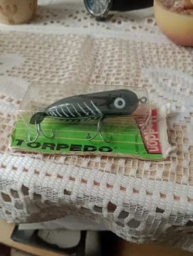 Isca artificial Heddon baby torpedo nova lacrada