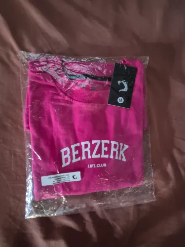 Camisa oversized berserk 