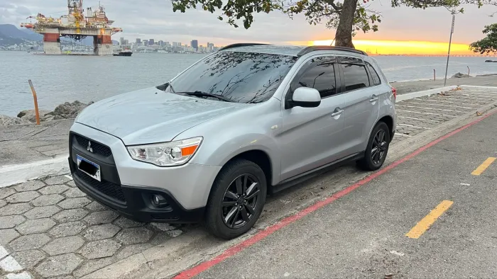 Mitsubishi ASX 2.0 16V 160cv Aut. 2011