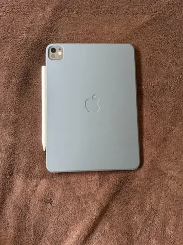iPad Pro M5 11' 256GB Wi-Fi + Apple Pencil Pro + Folio + Garantia 2027