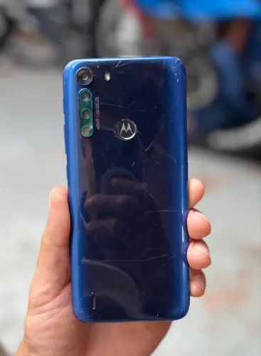 One fusion 128gb sem detalhes