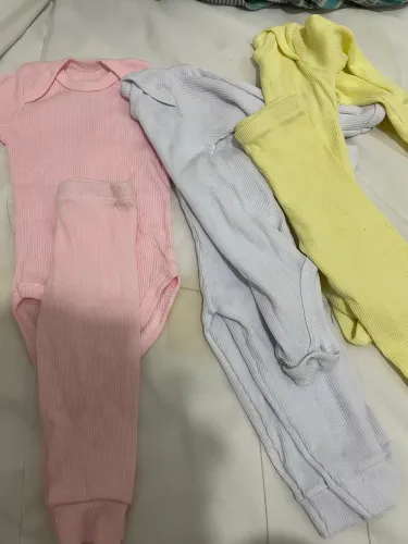 Kit Calça Bebê Canelado e Body