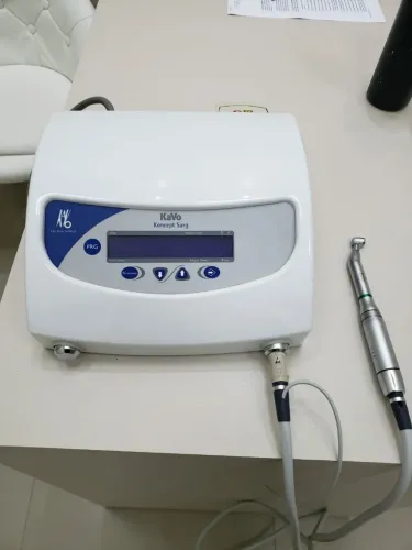 Motor de implante kavo