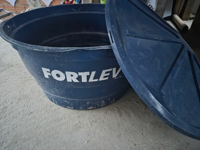 Caixa dágua Fortlev 1000l
