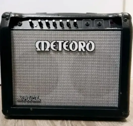 Caixa Amplificador Meteoro Space 50W 2 falantes de 8"- Estuda Troca