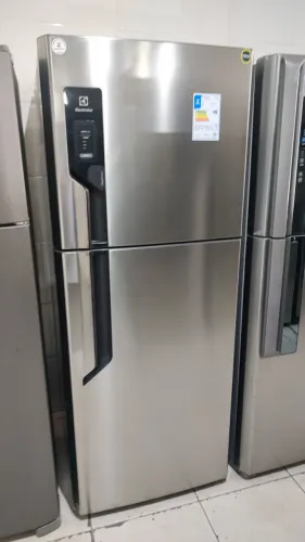 Geladeira Electrolux 431L