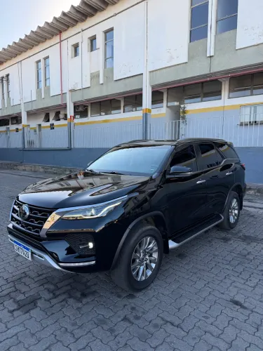 Toyota Hilux SW4 SRX 4X4 2.8 TDI 16V Dies. Aut. 2023