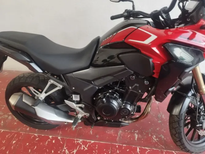 Moto pra vender logo CB 500 X 24/24  zera demais km baixo 