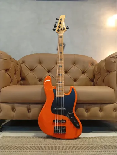 Baixo strinberg