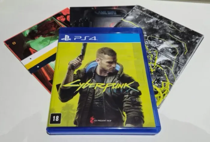 Título: Cyberpunk 2077 PS4 Edição Física Completa + Mapa, Adesivos e Extras