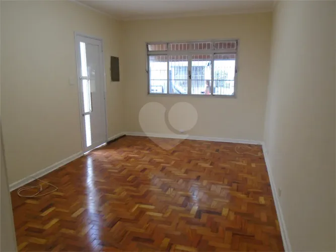 Sobrado com 3 quartos para locação em Rio pequeno - SP