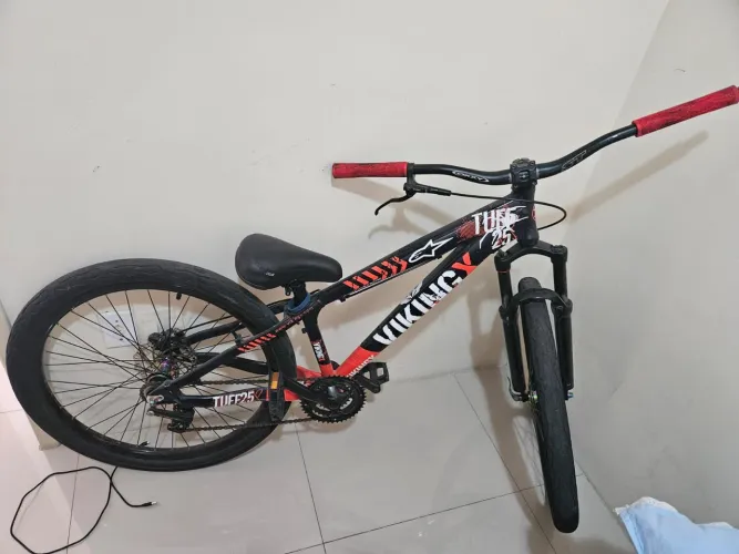 VENDO EXCELENTE BICICLETA VIKING-X