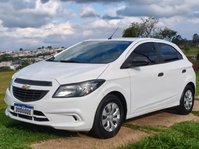 Chevrolet Onix JOY Hatch 1.0 8V Flex Mec. 4P 2019