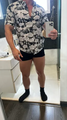 Blusas e batas da Grécia R$100 cada 31 99921 07 87