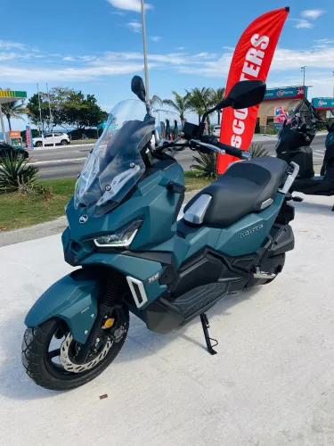 ADXTG 150 PRONTA ENTREGA Vendedora Natasha 