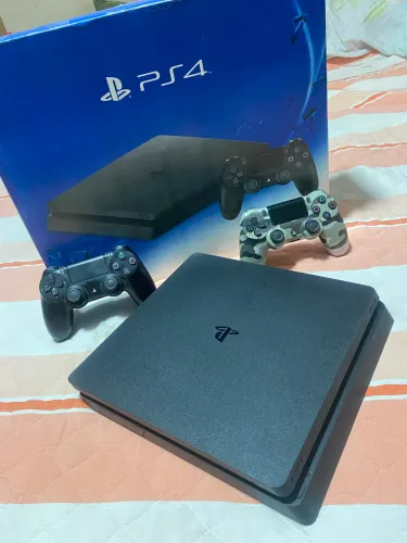 PlayStation 4 slim