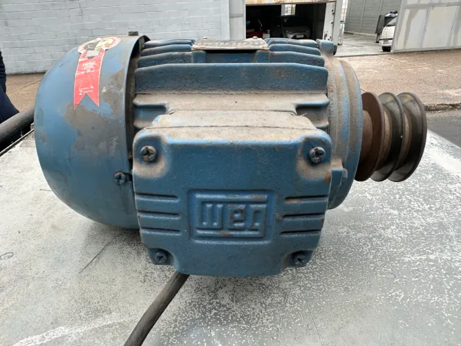 Motor weg 2 cv trifásico